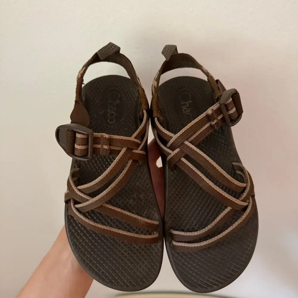 Chaco’s Kids Floral Strap Sandals Sz 2 Youth - Picture 4 of 6